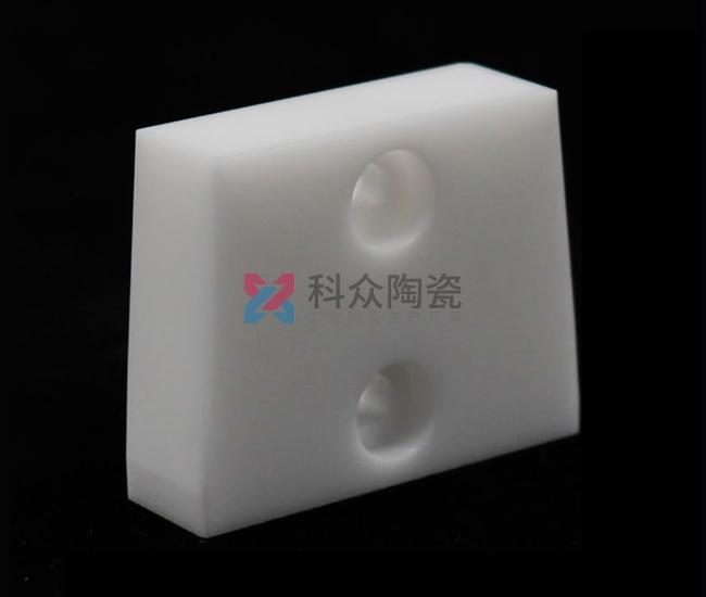 氧化鋯陶瓷應(yīng)用在哪些方面呢?(圖)