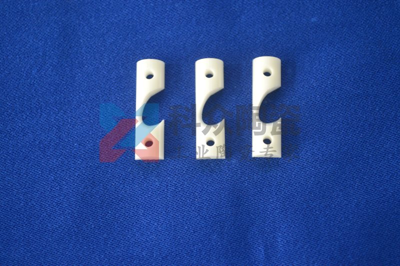 如何解決氧化鋯陶瓷的韌性問題?